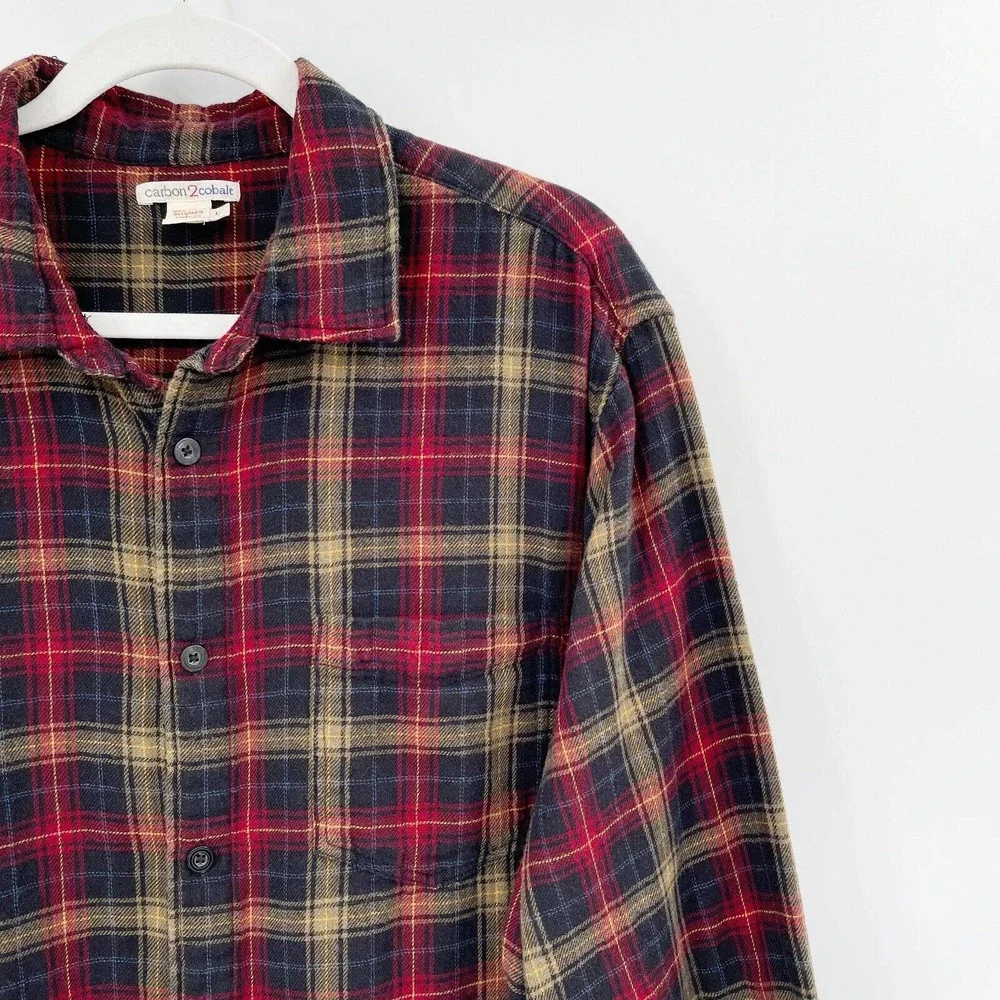 Carbon2Cobalt Plaid Button Up Flannel Shirt Size L‎ Long Sleeve Curved Hem